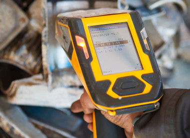 Positive material identification with XRF analyzer